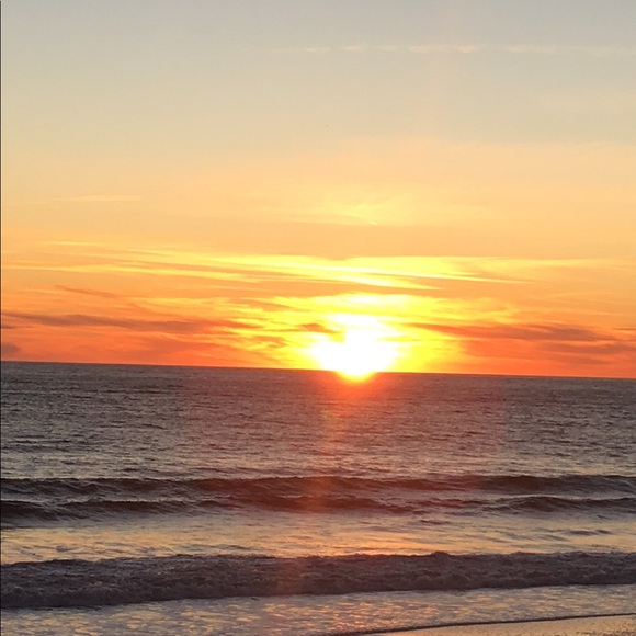 Meet your Posher, Leslie - Picture 1 of 1